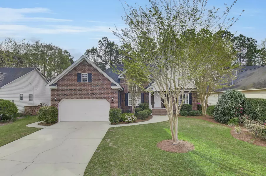 318 Prestwick Ct, Summerville, SC 29483