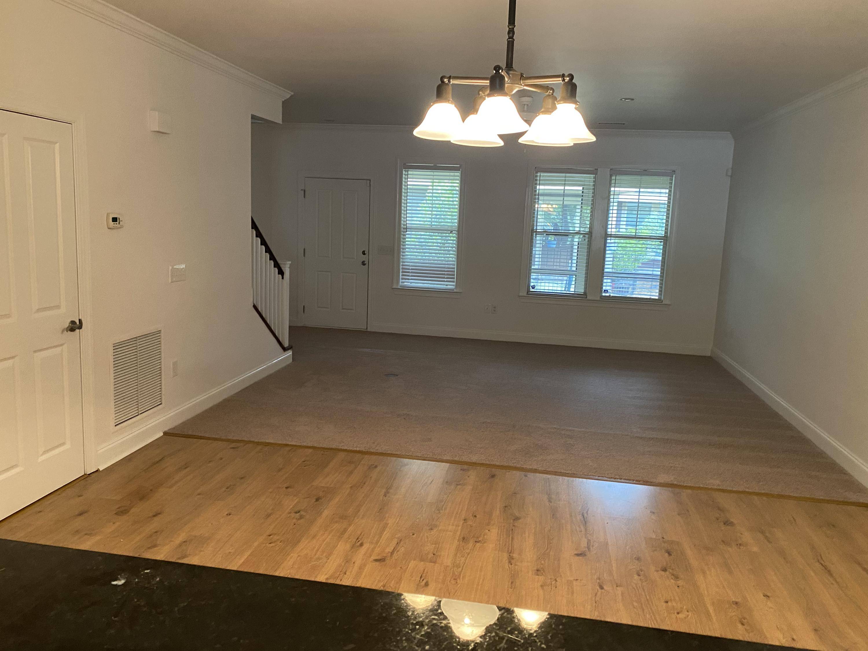 North Charleston, SC 29418,5514 Colonial Chatsworth Cir