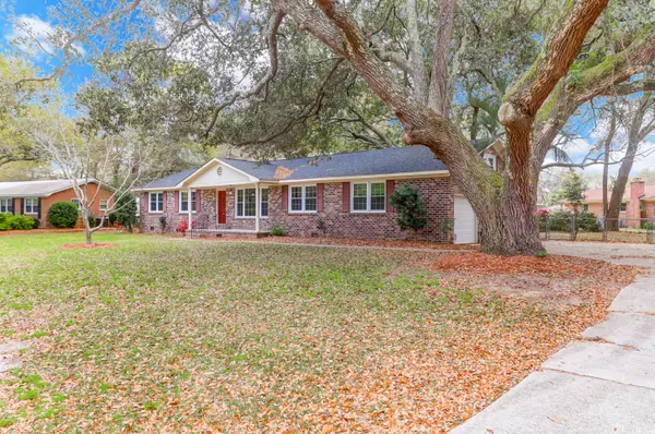 Charleston, SC 29412,737 London Dr