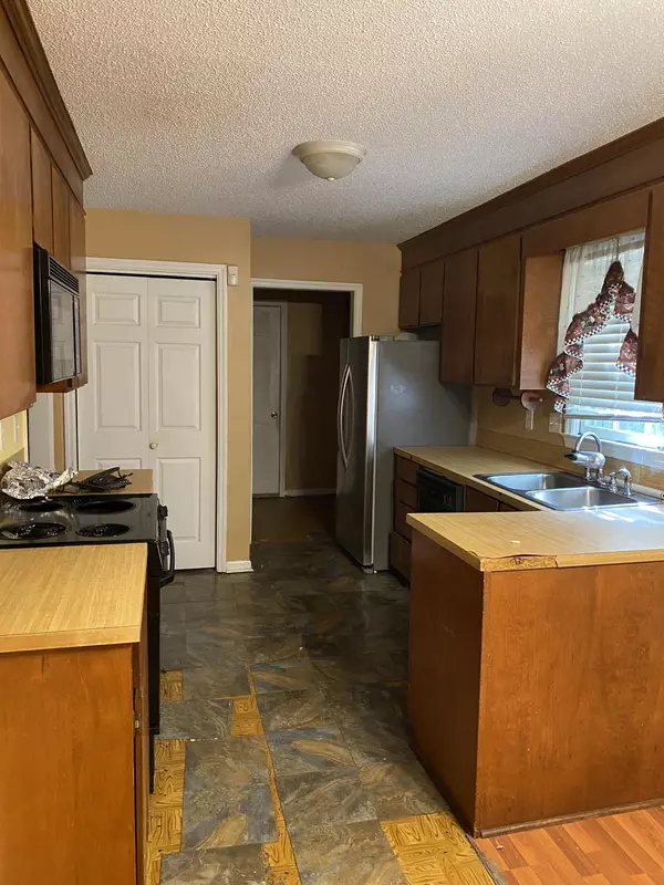 Goose Creek, SC 29445,122 Westerfield Dr