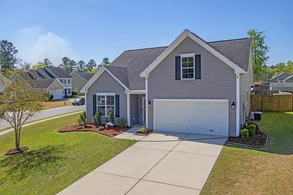 227 Palmetto Village Cir, Moncks Corner, SC 29461