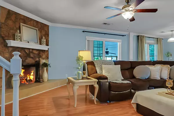 Goose Creek, SC 29445,302 Foxhound Ct