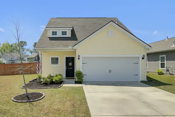 109 Chaste Tree Cir, Goose Creek, SC 29445