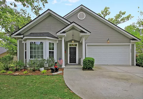 2423 Tuscany Dr, North Charleston, SC 29406