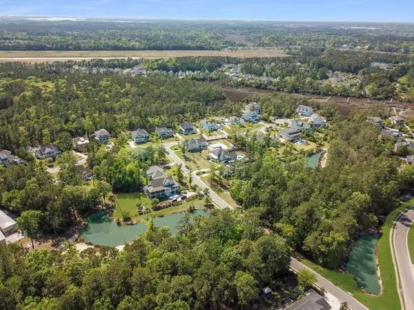 Mount Pleasant, SC 29466,274 Commonwealth Rd