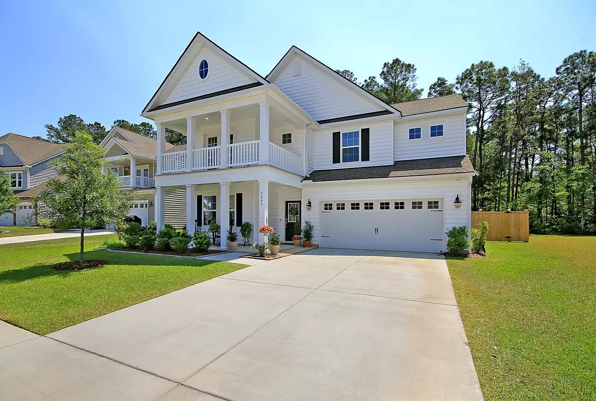 Ladson, SC 29456,9841 English Elm St