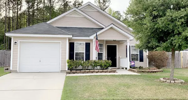 171 Blackstone Dr, Moncks Corner, SC 29461