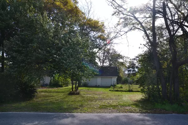 Charleston, SC 29412,710 N Shore Dr
