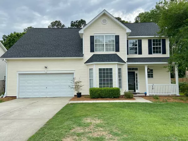 1405 Gemstone Blvd, Hanahan, SC 29410