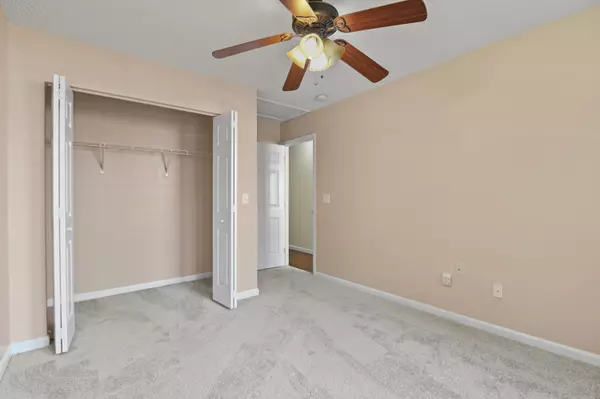 Summerville, SC 29483,324 Aberdeen Cir