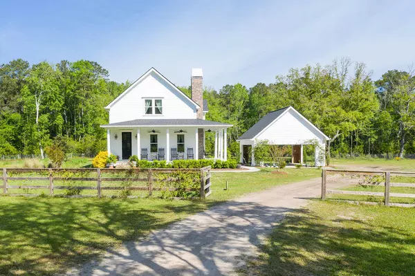 6022 Old Jacksonboro Rd, Ravenel, SC 29470