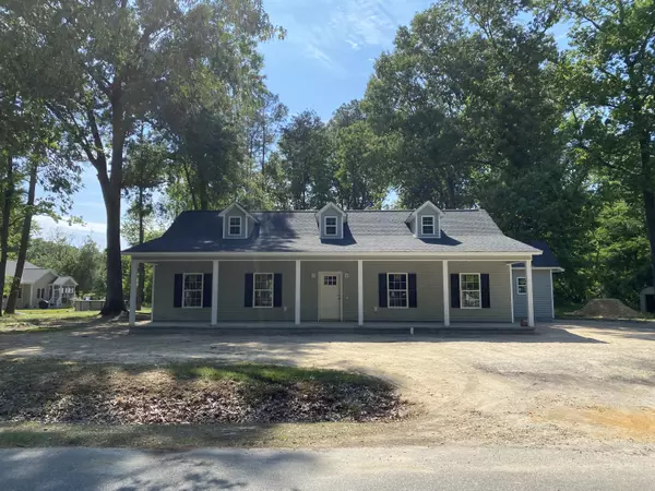 Summerville, SC 29483,527 Summerset Ln