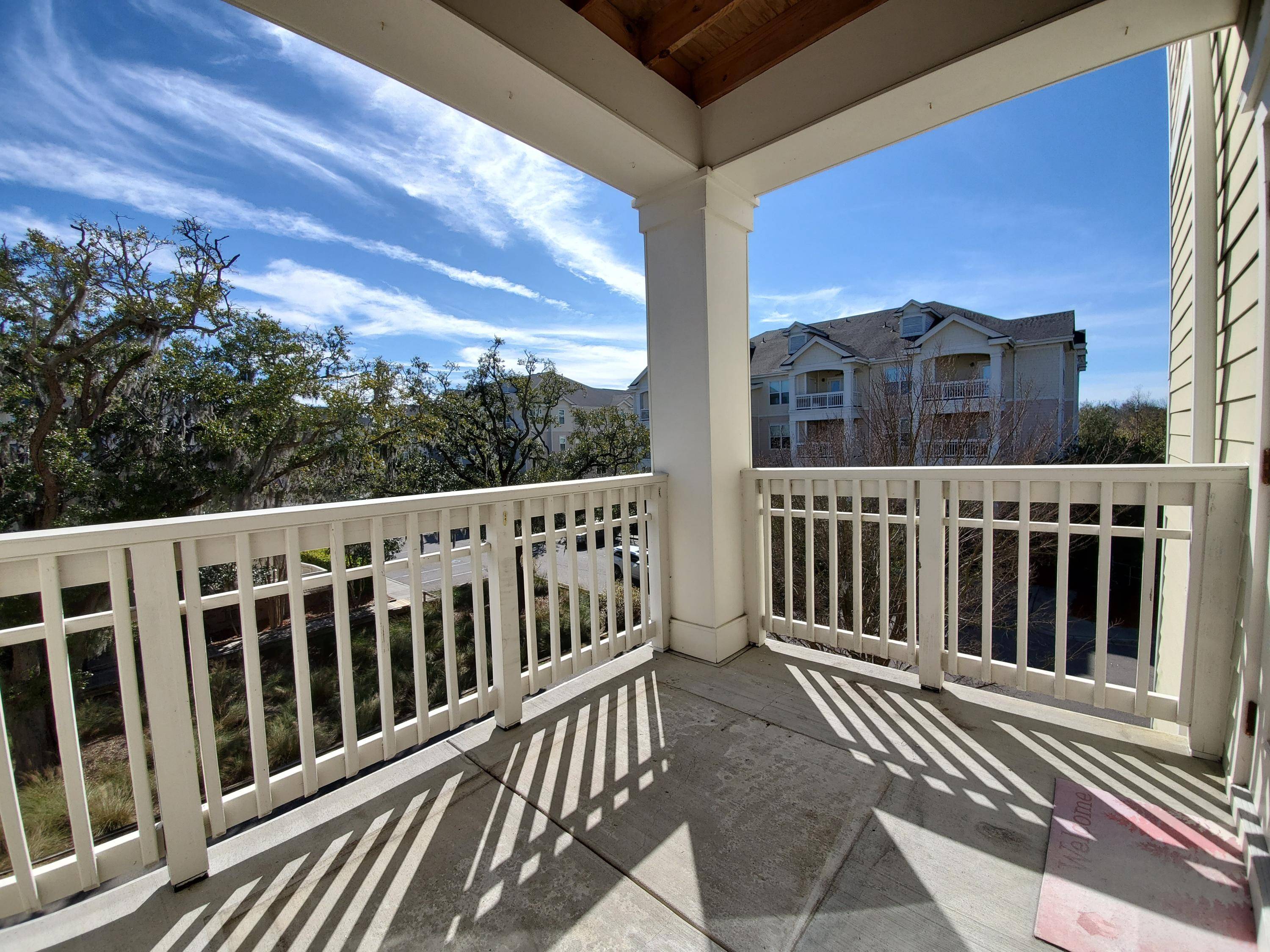 2244 Ashley Crossing Dr #121, Charleston, SC 29414