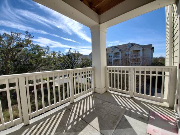 2244 Ashley Crossing Dr #121, Charleston, SC 29414