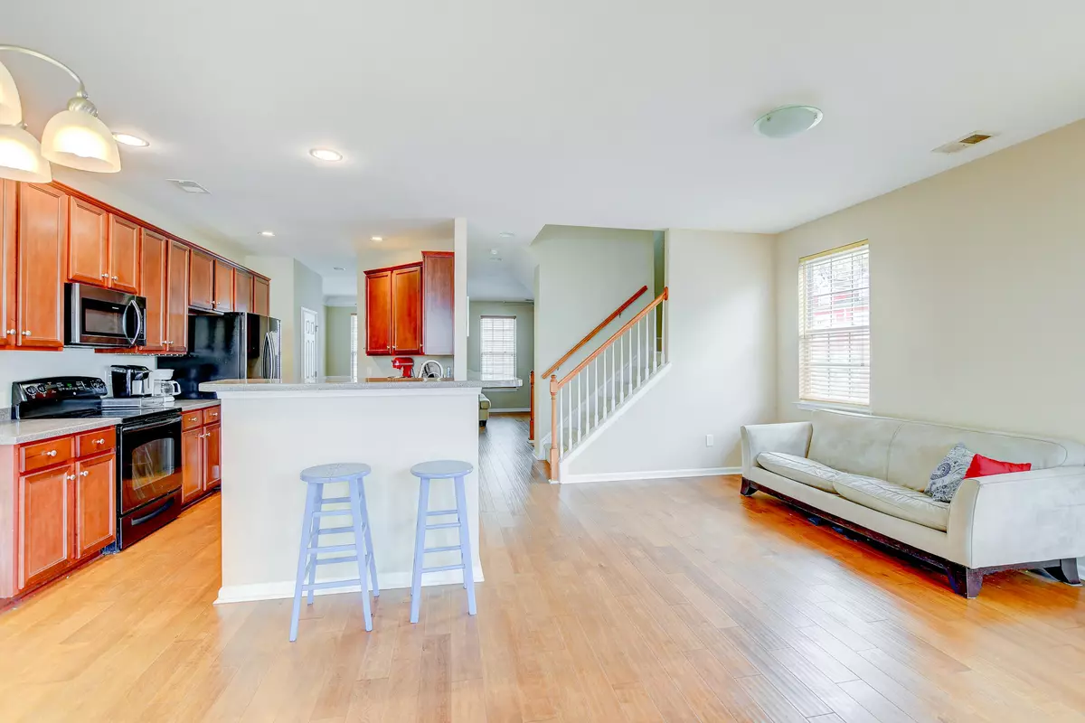 Ladson, SC 29456,9228 Southern Oak Ln