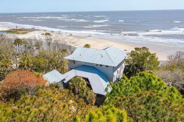 395 Pelican Flight Dr, Dewees Island, SC 29451