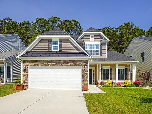 249 Weeping Cypress Dr, Moncks Corner, SC 29461