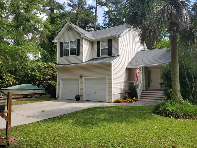 2946 Ashley River Rd, Charleston, SC 29414