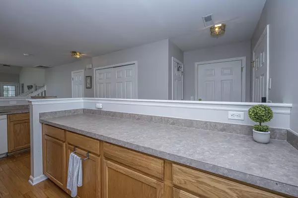 North Charleston, SC 29420,8721 Grassy Oak Trl