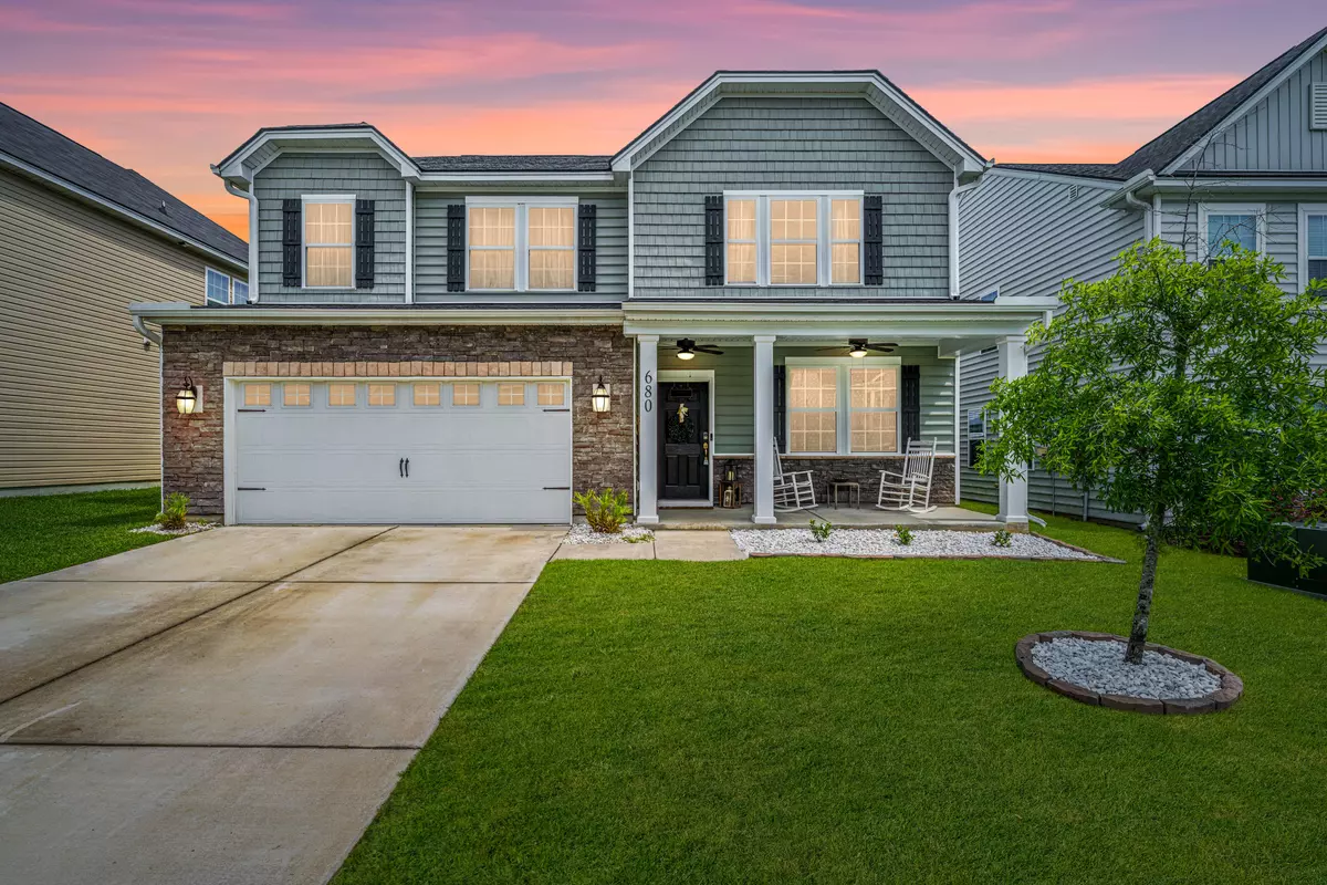 Moncks Corner, SC 29461,680 Silver Moss Dr