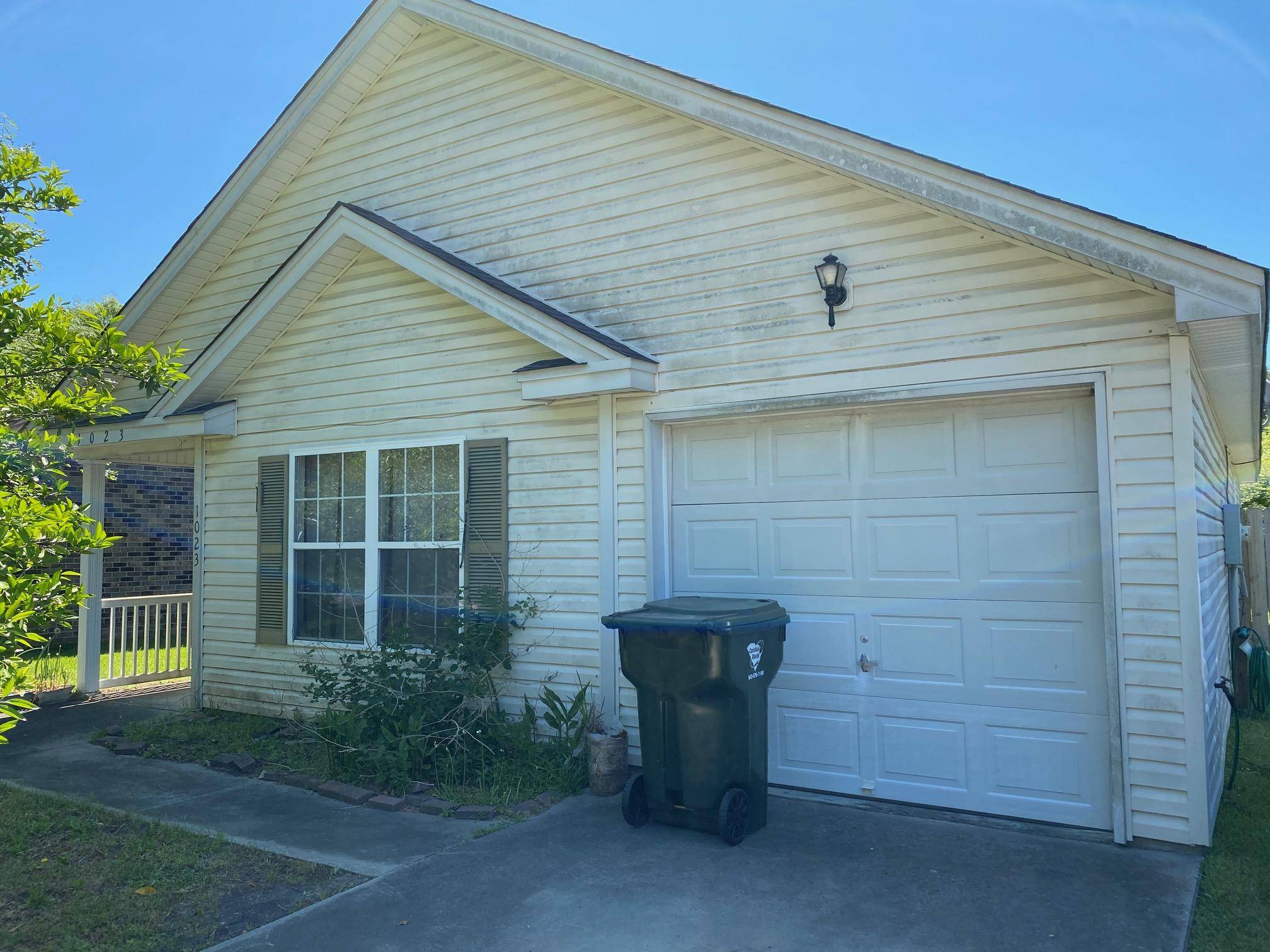 1023 Douglas Wayne Rd, Summerville, SC 29486