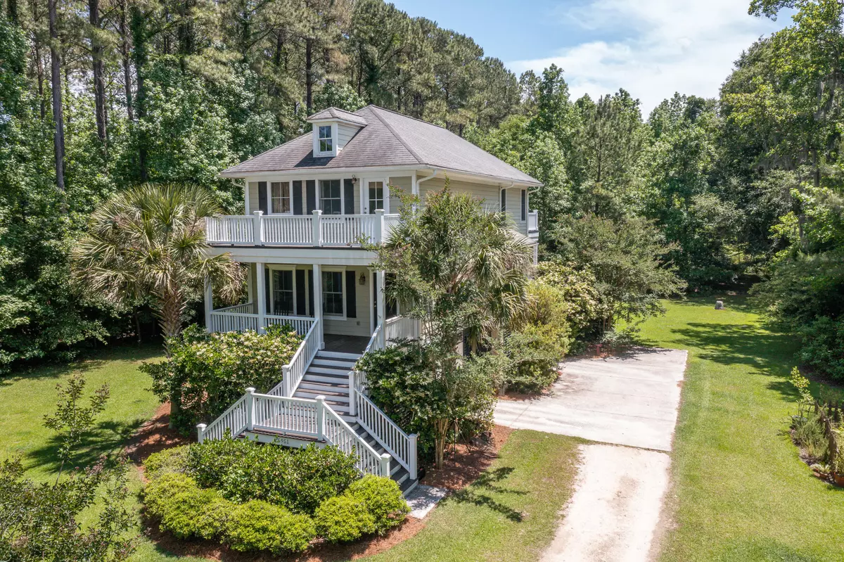 Wadmalaw Island, SC 29487,5951 Joseph Blake Ln