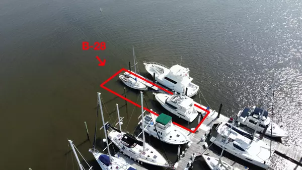 2408 Maybank Hwy #B28, Johns Island, SC 29455