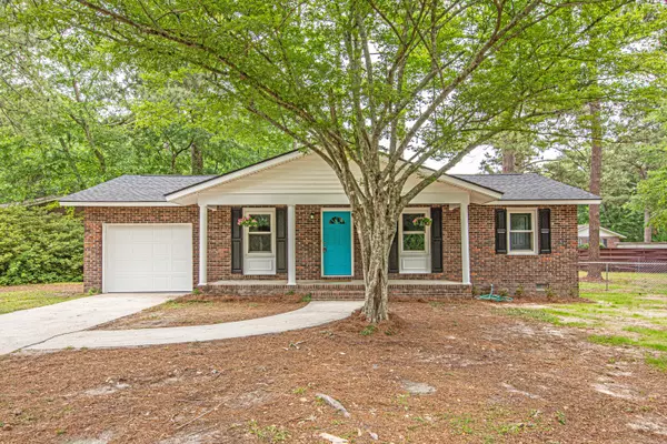 121 Oakdale Dr, Summerville, SC 29483