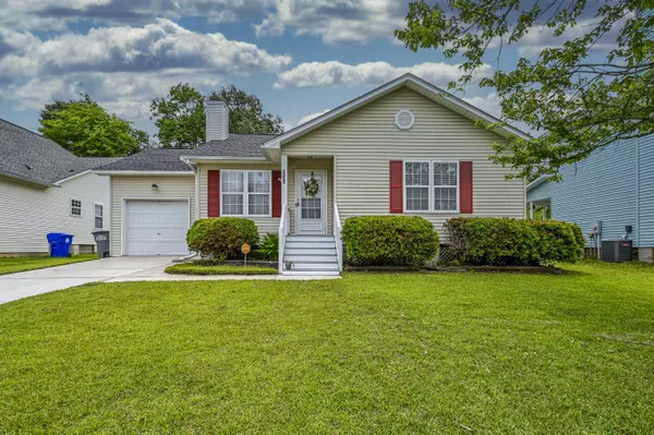 8584 Bentwood Dr, North Charleston, SC 29406