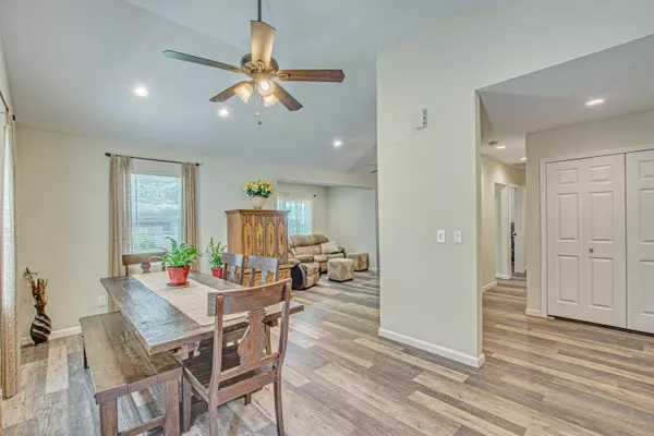 Holly Hill, SC 29059,696 Peake St