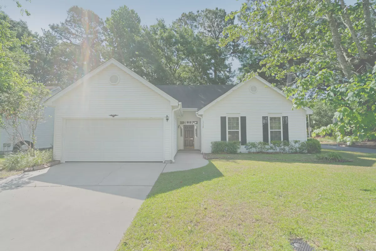 Mount Pleasant, SC 29464,1964 Oak Tree Ln