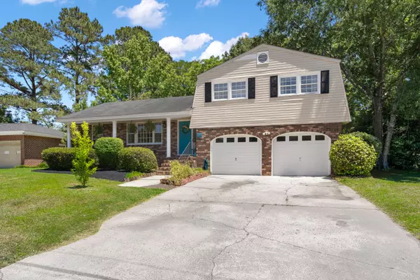 North Charleston, SC 29406,8373 Witsell St