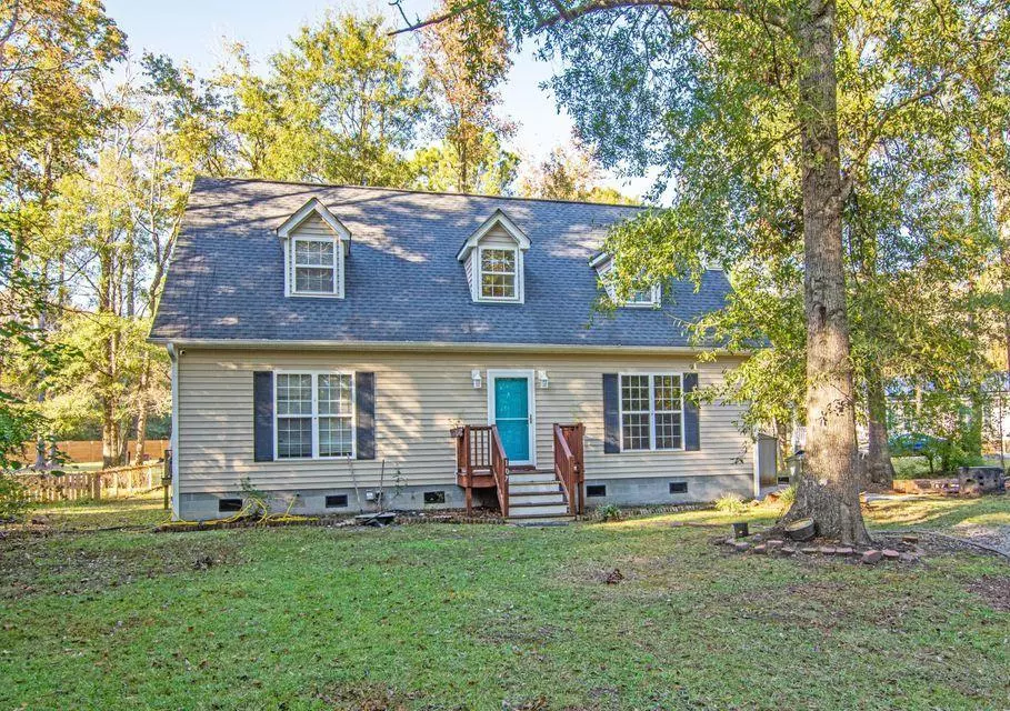 Summerville, SC 29485,107 Sycamore Dr