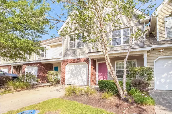North Charleston, SC 29420,5211 Chicory Ln