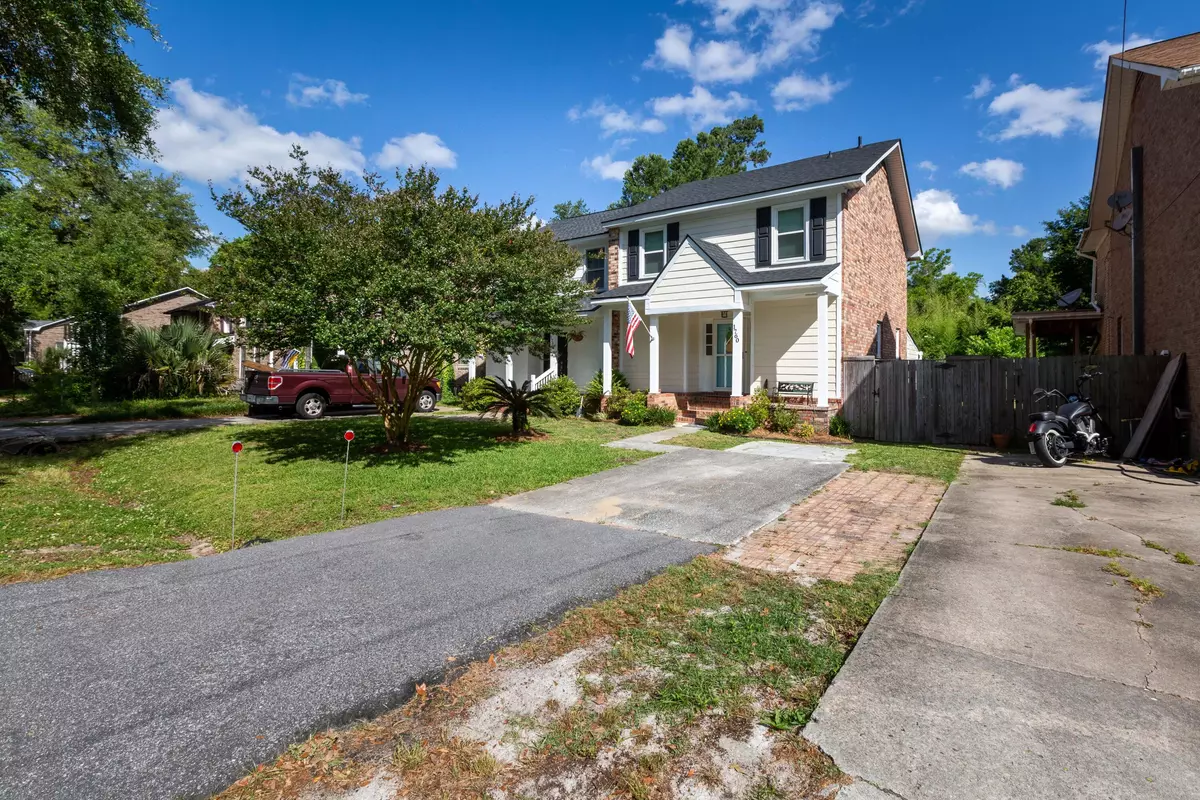 Charleston, SC 29407,1760 Skinner Ave