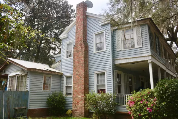 Ravenel, SC 29470,6065 Drayton St