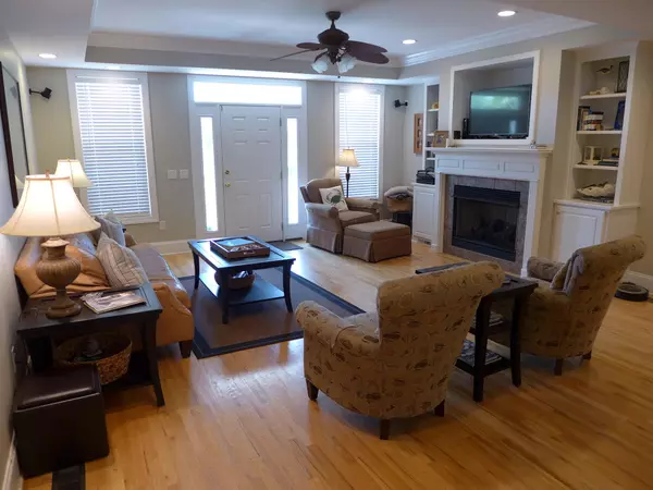 Edisto Island, SC 29438,3101 Fort St