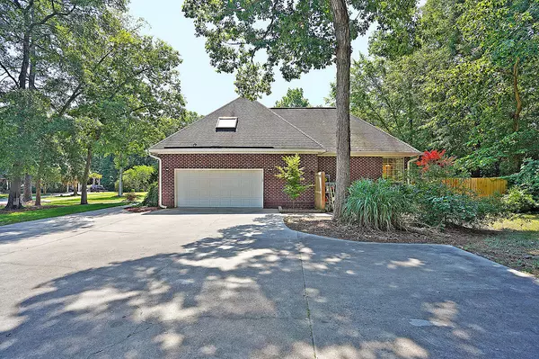 Summerville, SC 29485,118 Elery Ter