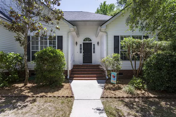 Mount Pleasant, SC 29466,2808 Bottle Brush Ct