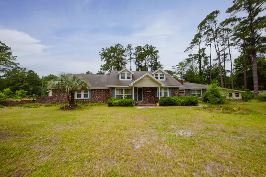 592 Zion Rd, Dorchester, SC 29437