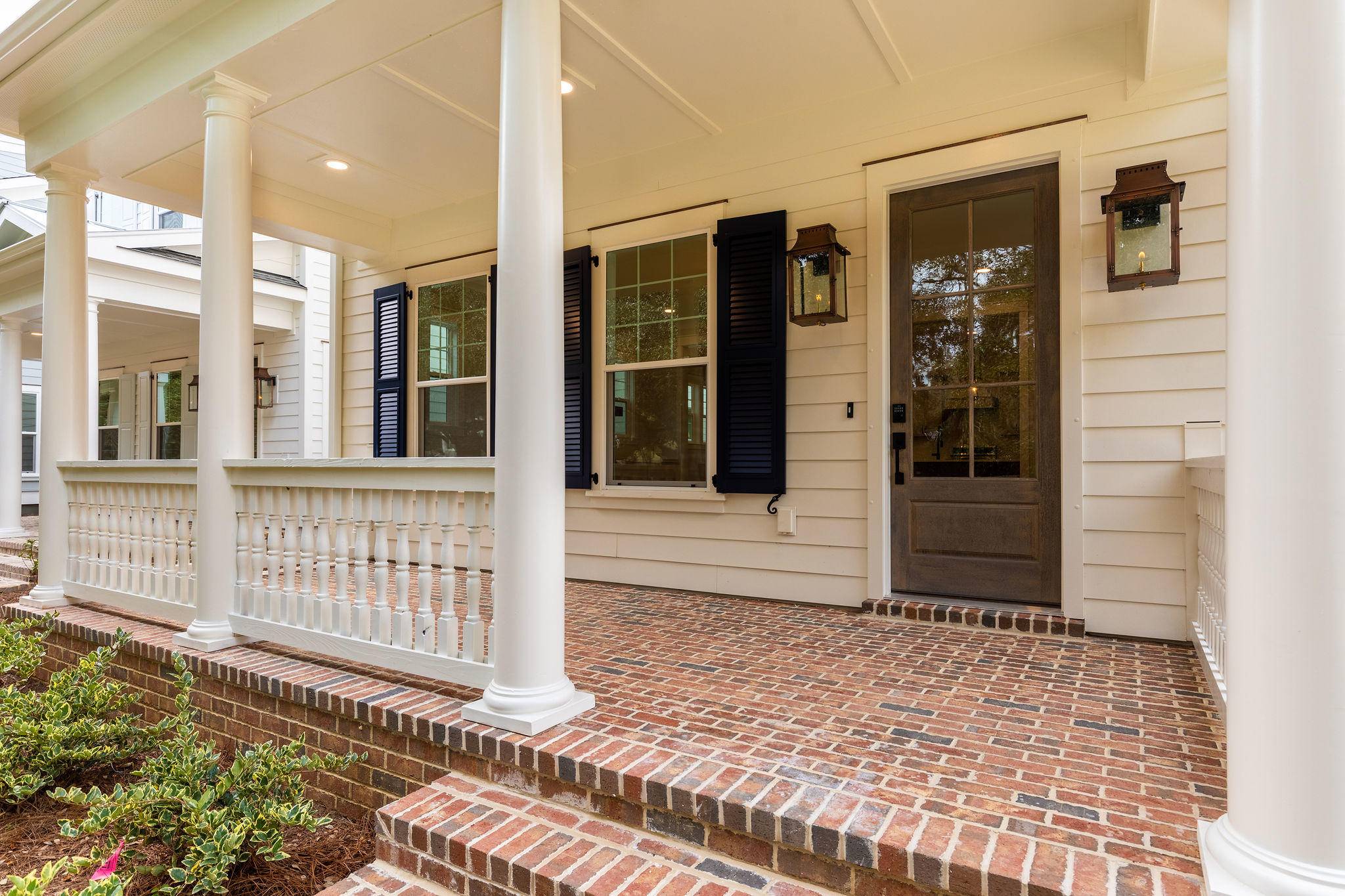 Charleston, SC 29407,1060 Avenue Of Oaks