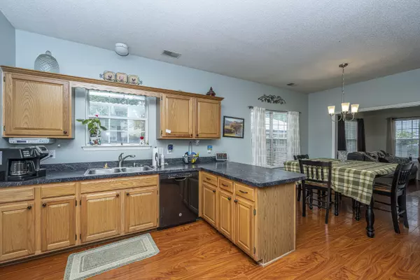 Goose Creek, SC 29445,143 Adthan Cir