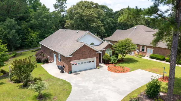 322 Lake Arbu Dr, Manning, SC 29102