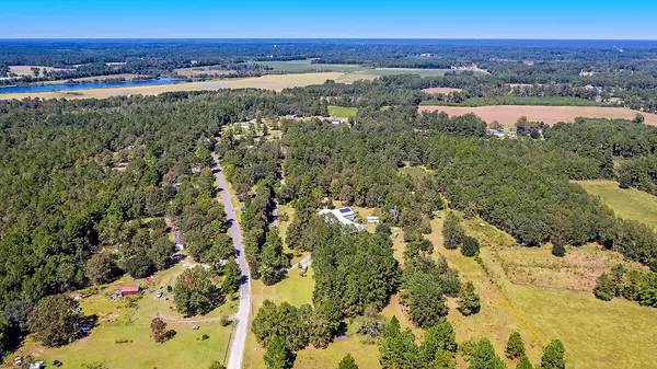 00 Tiger Loop, Saint Stephen, SC 29479