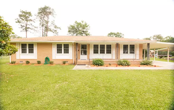 308 Azalea Dr, Walterboro, SC 29488