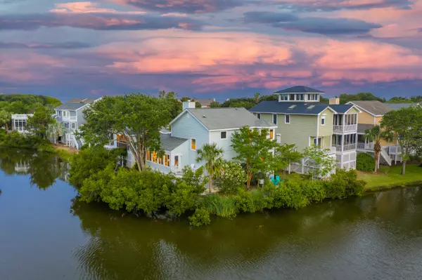 4 Pelican Reach, Isle Of Palms, SC 29451