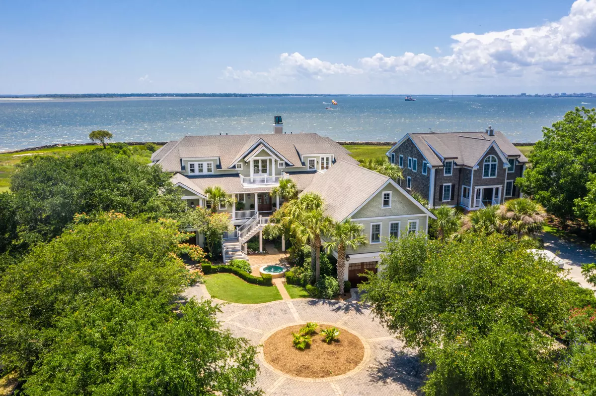 Sullivans Island, SC 29482,847 Middle St