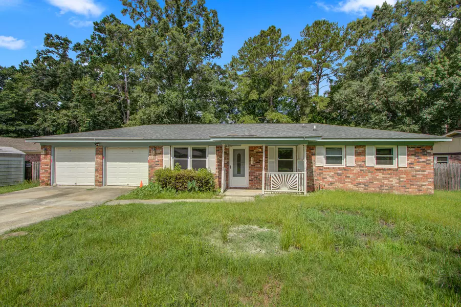 303 Elliott Dr, Ladson, SC 29456