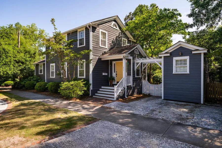 835 Pitt St, Mount Pleasant, SC 29464