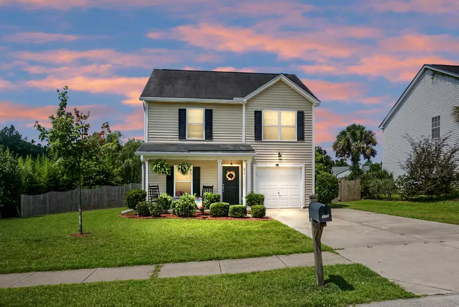 273 Emerald Isle Dr, Moncks Corner, SC 29461